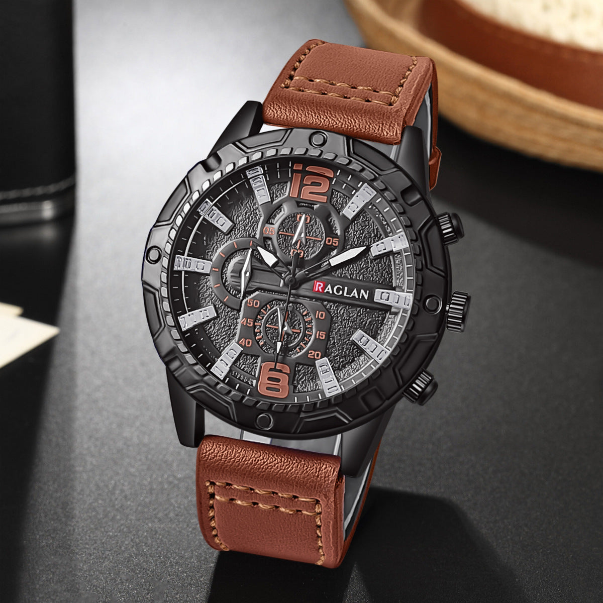 Men's Luxury Quartz Watch – Business Casual Style